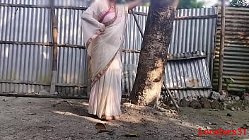 Village wife outdoor sex