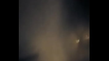 Mas de ella y su amigo