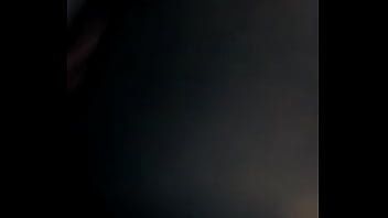 Mas de ella y su amigo