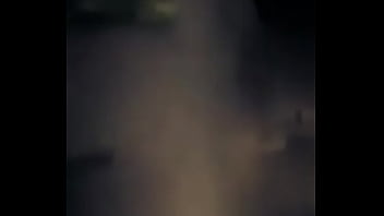 Mas de ella y su amigo