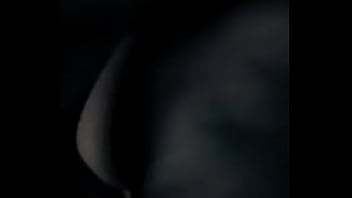 Mas de ella y su amigo