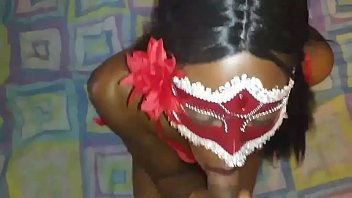 Flawless lyrique in all red