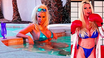 Blonde hottie brittany andrews finger fucks her sweet muff