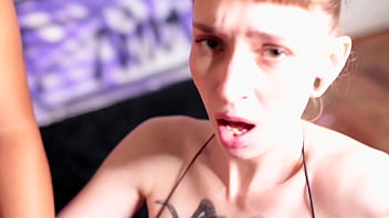 Taste my pussy but my feet first