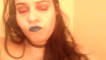 Ginger paris tasting her bbw ass