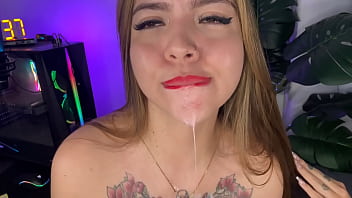 Brushing my teeth in a messy way full of saliva and drooling