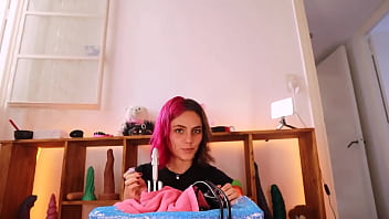 The poll is closed and fuck machine won so here it a standing fuck machine session just for you now at