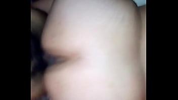 Cogiendo a una puta muy nalgona