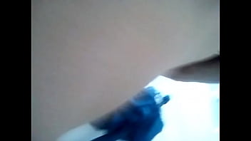 Maestra ayudando con tetas