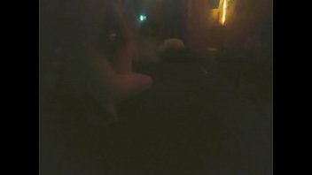 Biskitngravyschoolgirl2