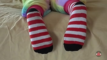 Girl pawg shoes her foot fetish