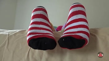 Girl pawg shoes her foot fetish