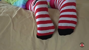 Girl pawg shoes her foot fetish