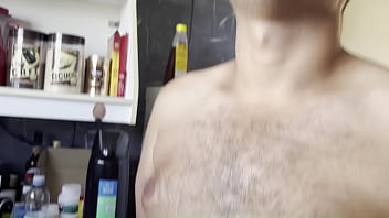 Cozinhando e metendo