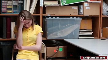 Blonde thief released by officer after getting fucked