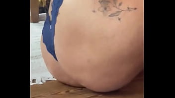 Tiny waist & a fat ass