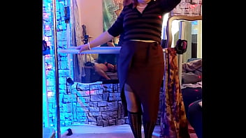 Hotwife steffi brown slit pussy dance full version