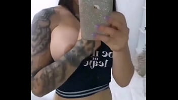 Me muestra su hermoso cuerpo para quedar deseoso de ella twitter alicia valdezzz