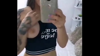 Me muestra su hermoso cuerpo para quedar deseoso de ella twitter alicia valdezzz