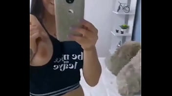 Me muestra su hermoso cuerpo para quedar deseoso de ella twitter alicia valdezzz