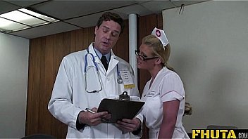 Fhuta doctor giving phoenix marie a full anal examination