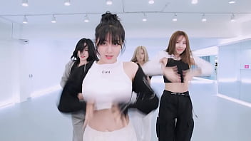 Thefeelssss twiceeeee