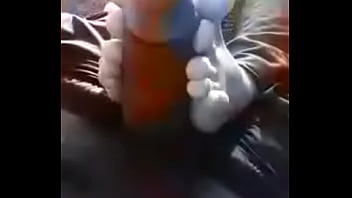 Toes massages cock