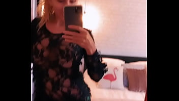 Coucou les zamours je vous envoie plein de gros bisous