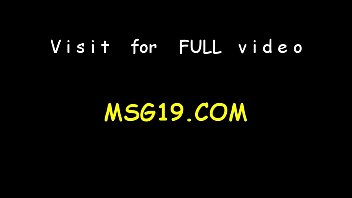 Peachy blondie gets agonorgasmos