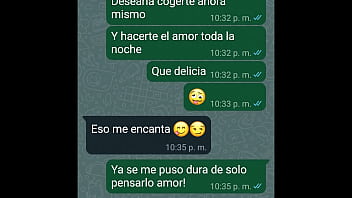 Caliento a mi novia por whatsapp y me termina dando un par de sentones