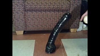 Colossus massive anal insertion