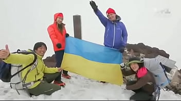 Комарова за зигу так оттарашматили но вы этого не увидете Комарова за зигу так оттарашматили но вы этого не увидете