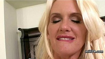 Wet horny milf gets a morning doggy fuck