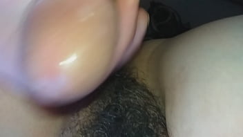 Penetrando un coño caliente