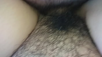 Penetrando un coño caliente