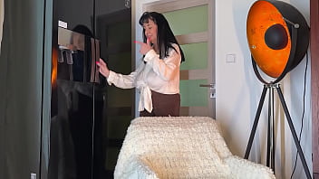 Private little masturbating home movie