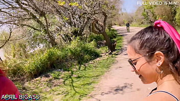 Threesome two sluts thirsty for yellow piss drink more than 3 liters in public argentinian national park
