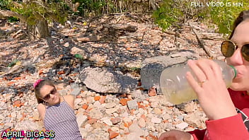 Threesome two sluts thirsty for yellow piss drink more than 3 liters in public argentinian national park