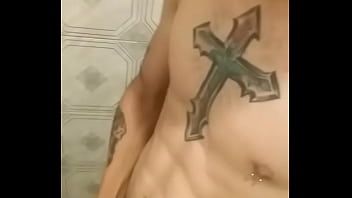 Branquinho tatuado