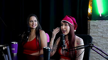 Fazem sexo anal gostam de soco na costela falaram o que a fazem gozar e quando fazem boquete gozado especial swing cast de natal watch sheer red