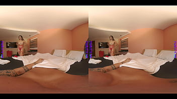 Purity vr latina learns how to suck