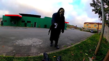 Linda bbw é fodida com força por intruso tarado no halloween