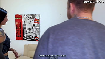 Beautiful tattooed big ass milf fucks a guy she met online brian evansx