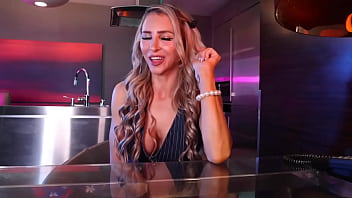 Slutty secretary gives her boss joi