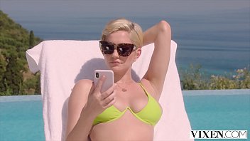 Vixen anonymous sex is always best on vacation