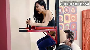 Horny fucking milf sextape