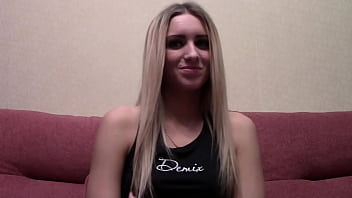 Jenny b 19 yr old blonde non nude sfw webcam