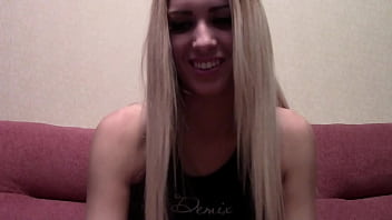 Jenny b 19 yr old blonde non nude sfw webcam