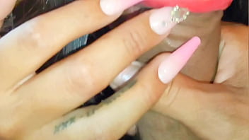 Mi hijastro me da un buen sexo hasta poder venirme en su polla deliciosa