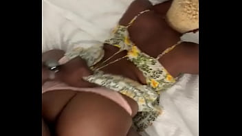 Fat ass black girl back shots hotel sex